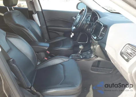 2020 Jeep Compass Limited 4X4 из США, поврежденный, VIN 3C4NJDCB3LT153454